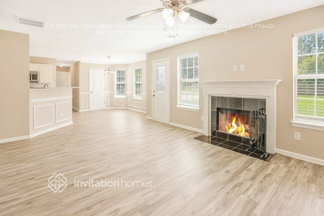 Photo - 115 Heaton Dr