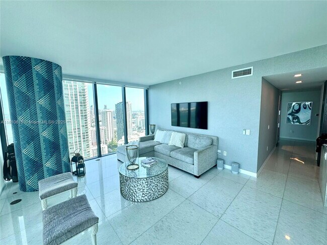 Photo - 3131 NE 7th Ave Unidad 3901