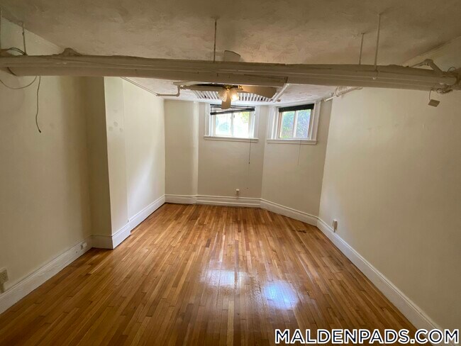 Photo - 88 Maple St Unit A