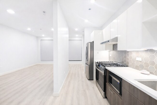 Photo - 948 W Sunnyside Ave Unit 306