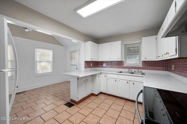 2603 Parklawn Dr