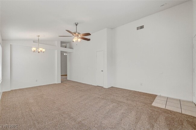 Photo - 9573 Paradise Rd