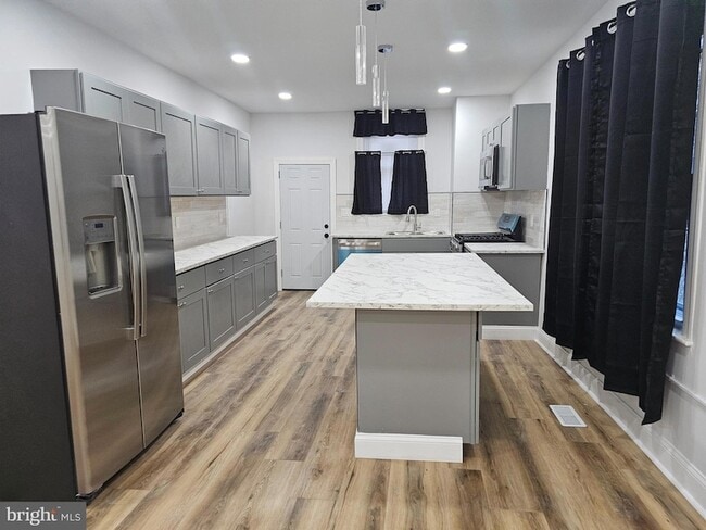 Photo - 3270 N Marston St