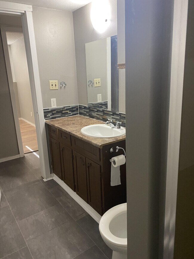 Photo - 2219 Pine St Unit C