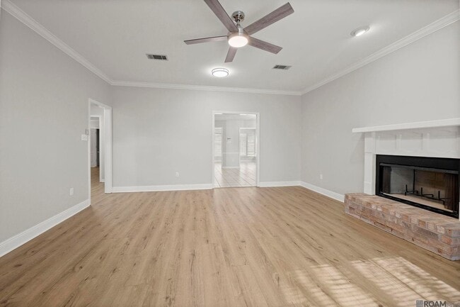 Photo - 18596 White Oak Dr