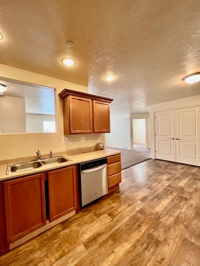 Photo - 6941 Village River Ln Unidad I-01