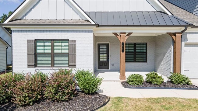 Photo - 38 Winding Rose Dr