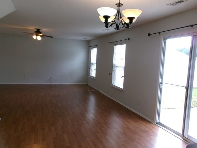 Photo - 3 bedroom, 2.5 bath home located in Bellegrove Preserve