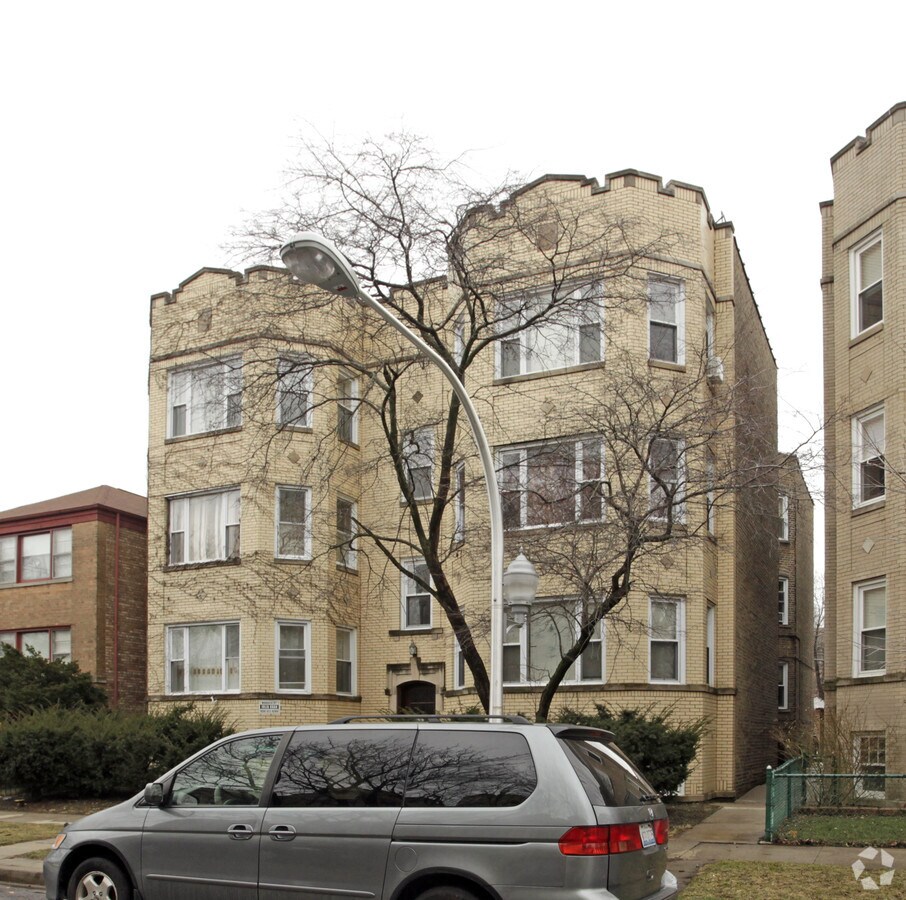 Photo - 6157-6159 N Hamilton Ave