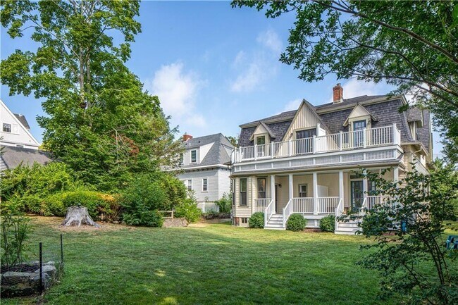 Photo - 29 Champlin St Unidad L2