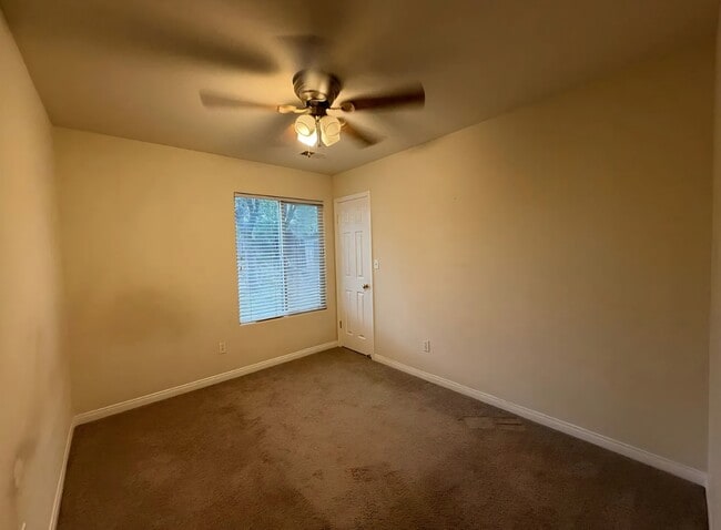 Photo - 6107 Ragusa Ln