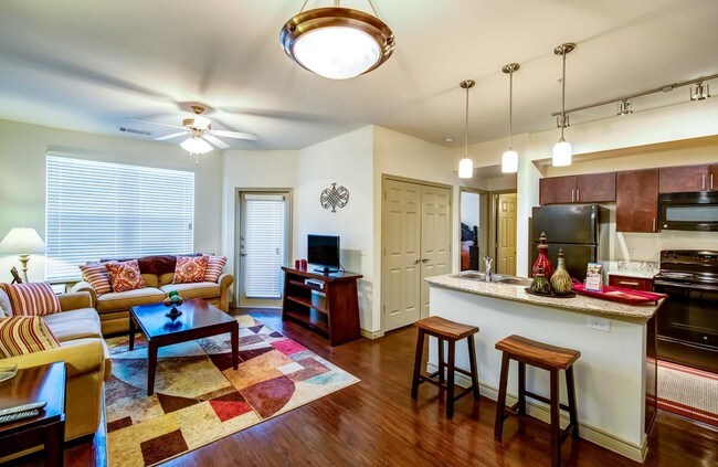 Photo - Midway Station