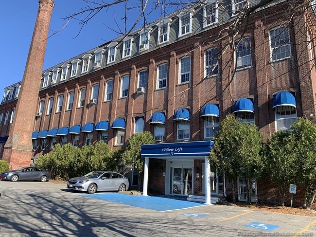 Photo - 43 Willow St Unit 2