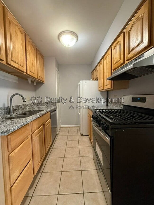 Photo - 1180 Meadow Ln Unit 206