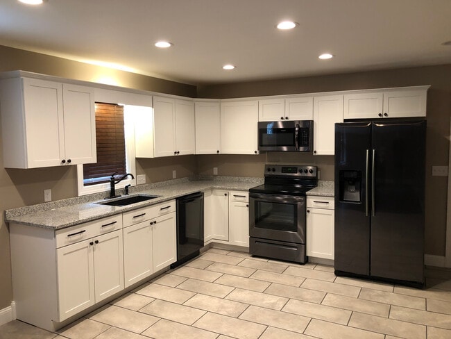 Photo - 292 Preston Road APT 3