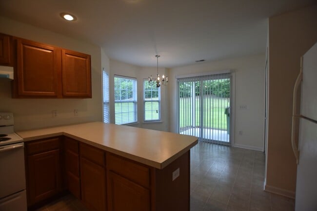 Photo - Fantastic 2 bedroom 2 bath end unit townhome