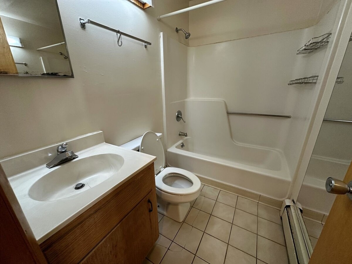Photo - 211 Linden Ave Unit 13