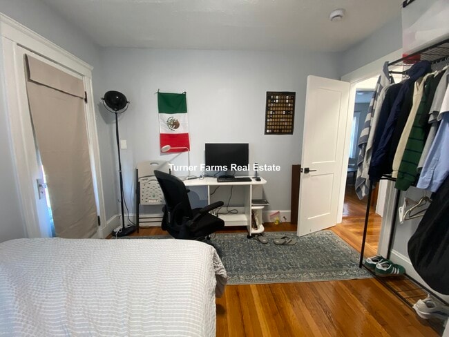 Photo - 256 Main St Unit 2