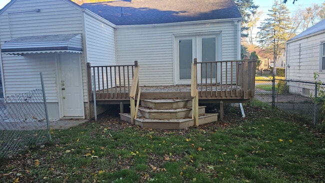 Photo - 3509 Clairmont St