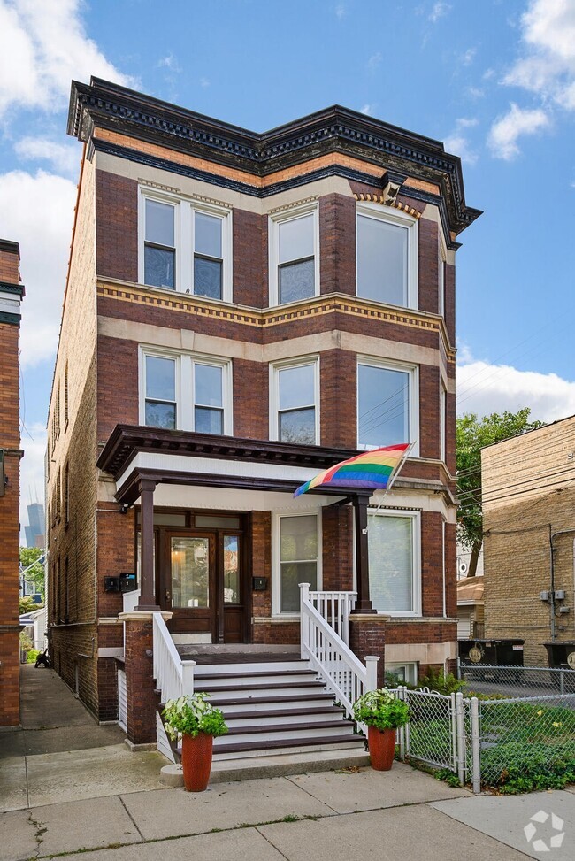 Building Photo - 1943 W Grace St Unit 3 Rental