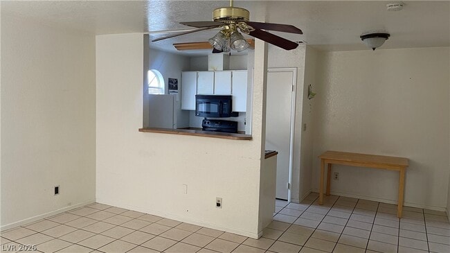 Photo - 3604 Di Salvo Dr Unit 122