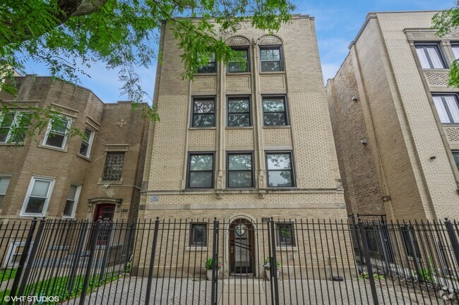 Building Photo - 6111 N Washtenaw Ave Rental