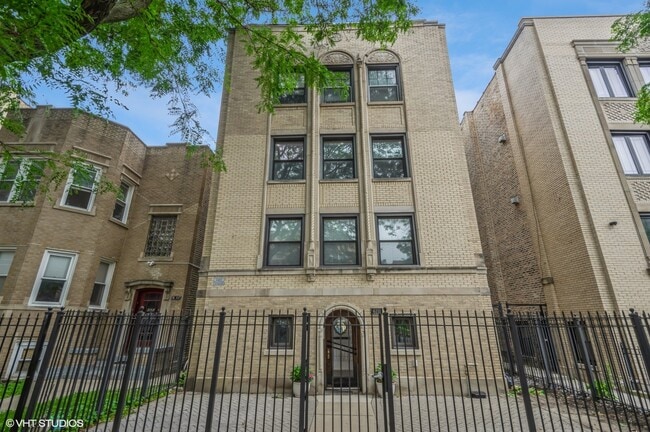 Photo - 6111 N Washtenaw Ave House