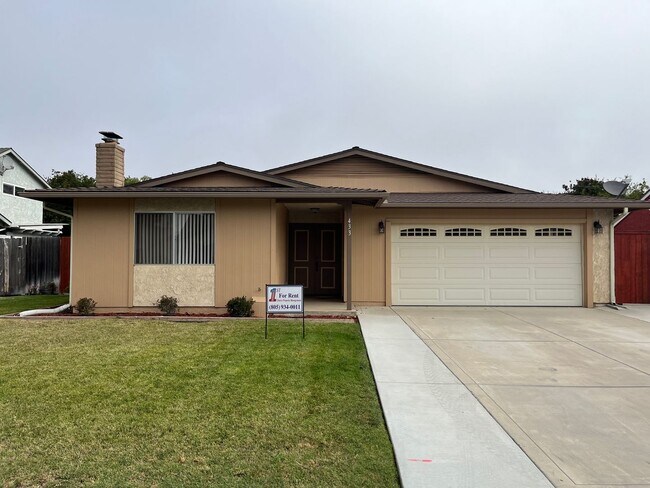 3 Bedroom, 2 Bathroom Home In North-East S... - 3 Bedroom, 2 Bathroom Home In North-East S...