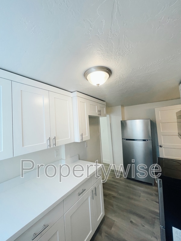 Photo - 759 E Scott Ave