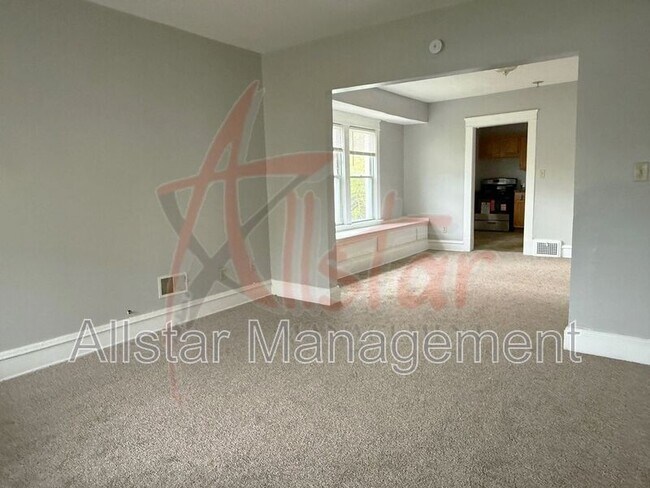 Photo - 3018 E 125th St