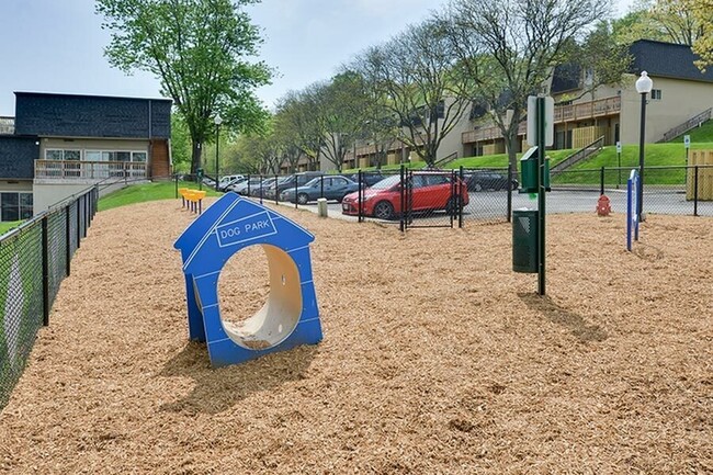 Bark Park - Hills at Kenilworth