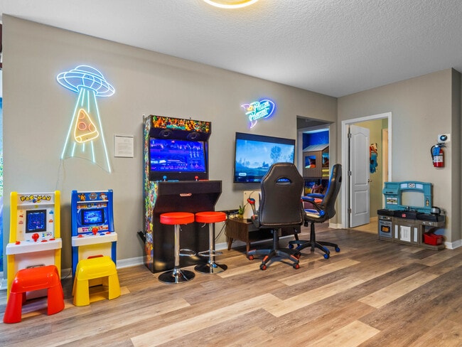 Photo - 5285 Oakbourne Ave Unidad ID1047088P