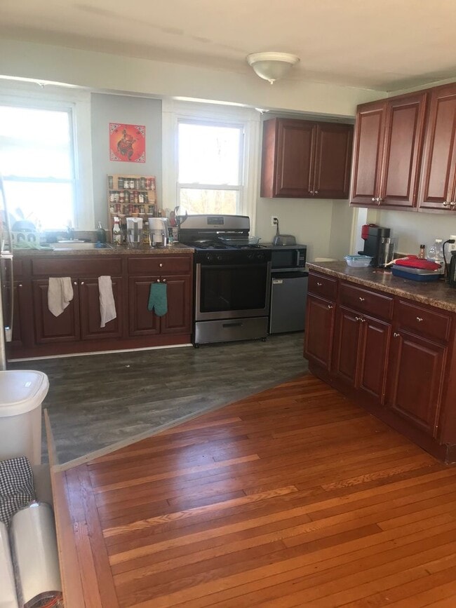 Photo - 229 Dwight St Unit 2