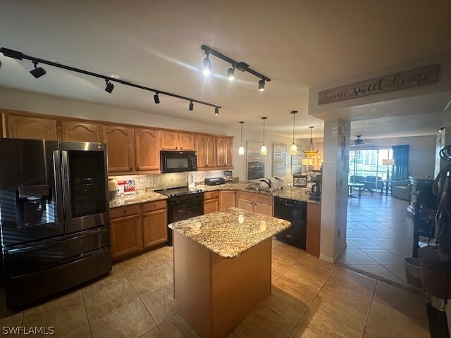 120 Pebble Shores Dr Unit 106