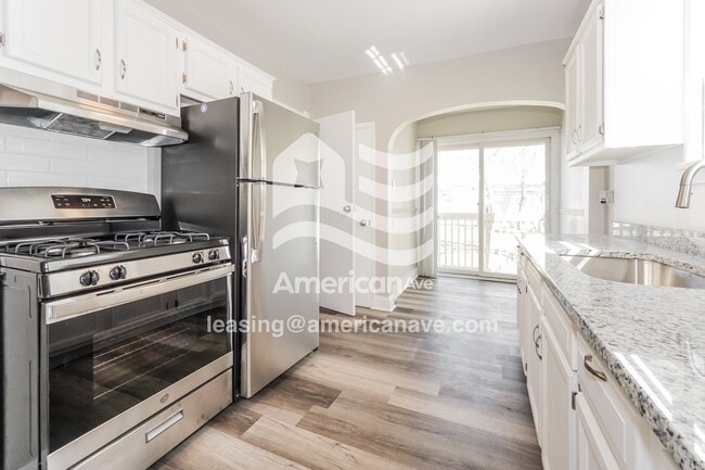 Photo - 1930 Loxley Rd