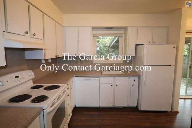 Photo - 15205 SW 119th Ave