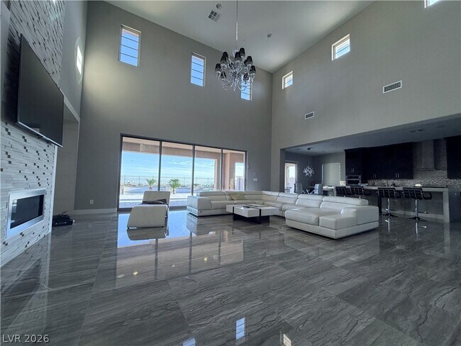 Photo - 56 Olympia Chase Dr