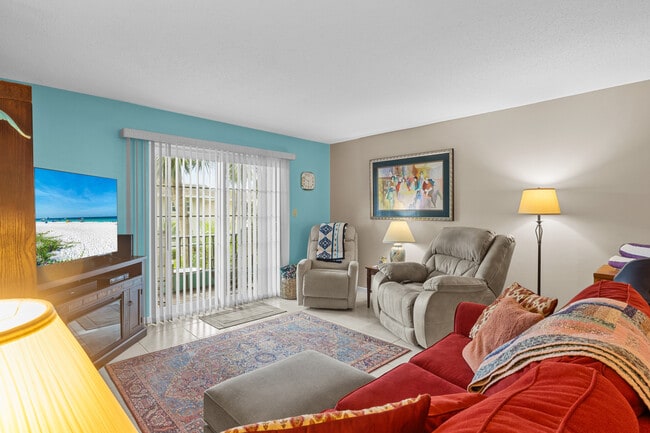 Building Photo - 2727 75th St W