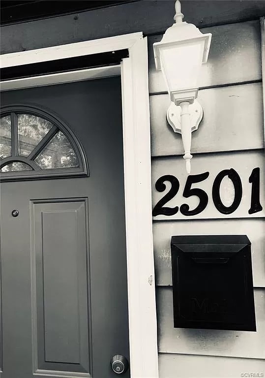 Photo - 2501 Whitcomb St