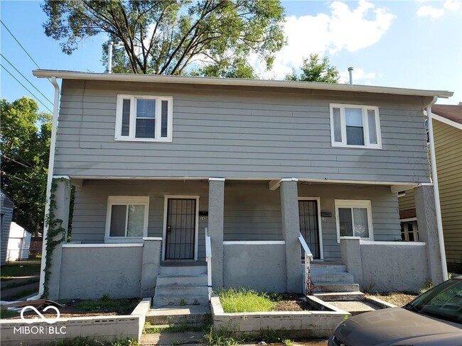 Building Photo - 145 W 35th St