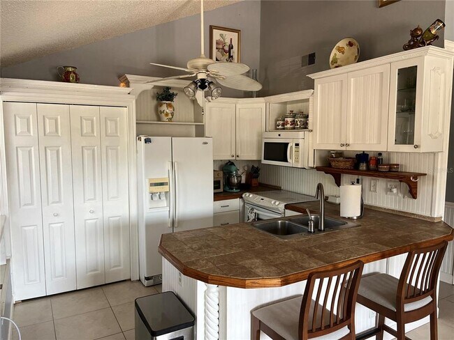 Photo - 3731 Cheltenham Dr