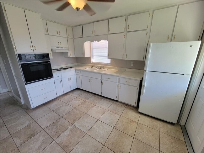 Photo - Charming 1/1 Duplex in St. Cloud – No HOA ...