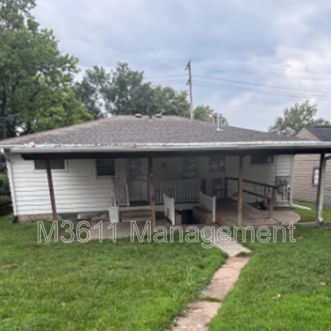 Building Photo - 334 N 33rd St Unit #2