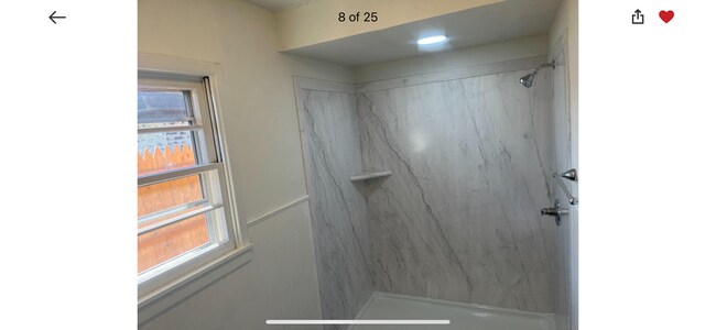 Ducha principal - 5426 9th St