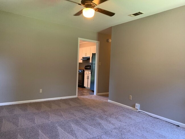 Photo - 204 Latona Ln
