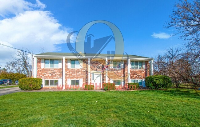 Building Photo - 7415 Roger Thomas Dr Unit 3 Rental