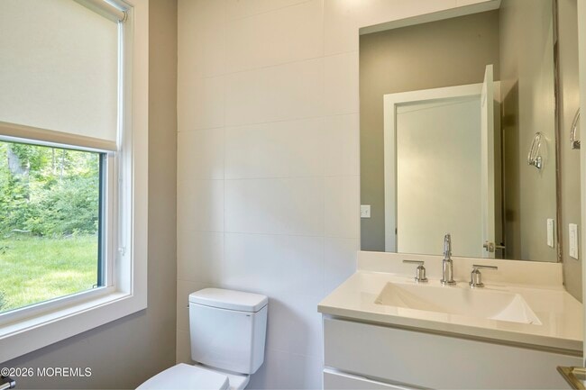 Photo - 28 Colfax St