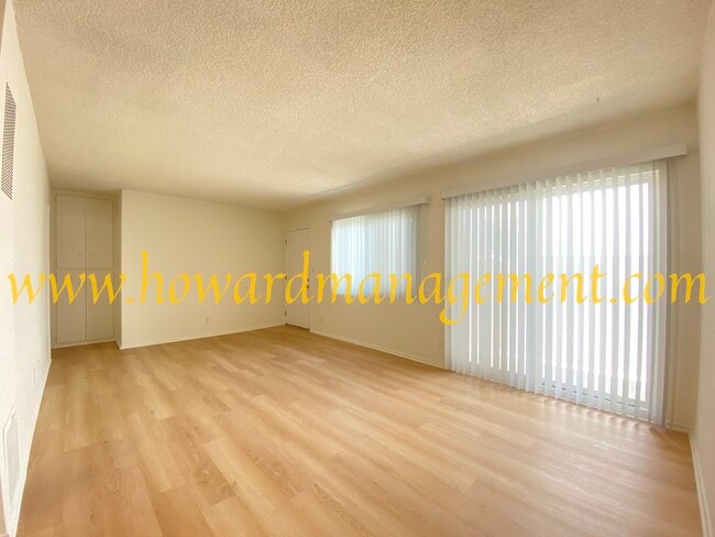 Photo - 1735 Franklin St Unit 2