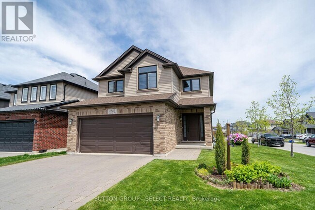 Photo - 1825 Couldridge Way