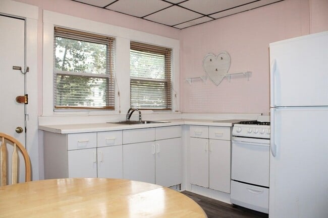 Photo - 78 Curtis Ave